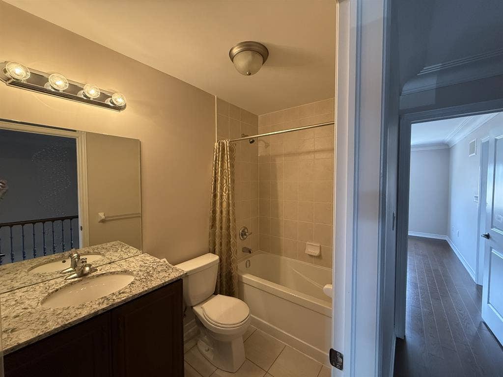 Townhome for rent in Bolton