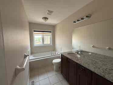 Townhome for rent in Bolton