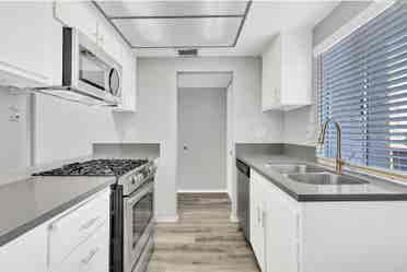 Rent by Aug! Shared room TEXT MY #