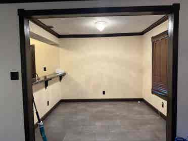 4 bedroom house 2 bathroom
