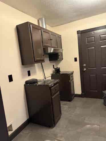 4 bedroom house 2 bathroom