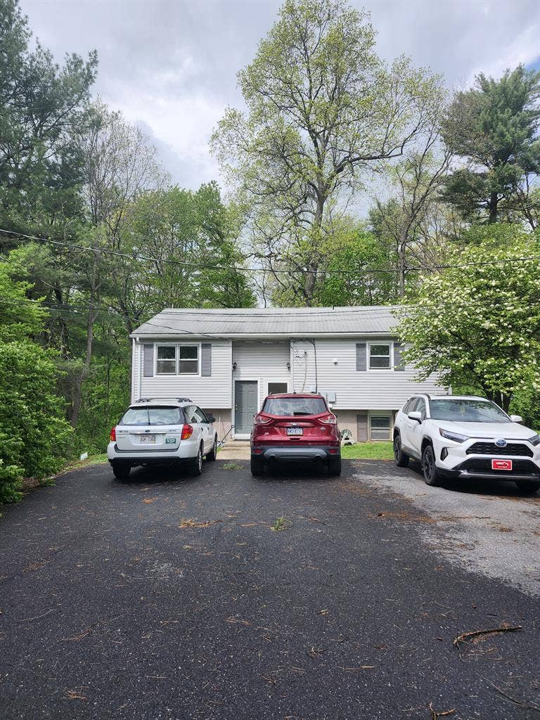 Apartment for Year Long Lease