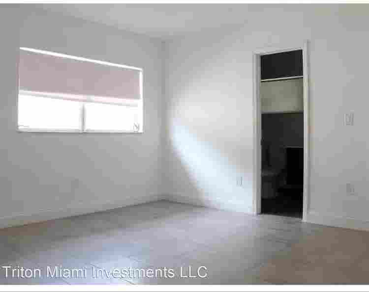 Bedroom for rent