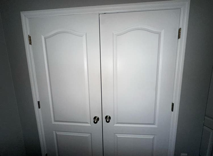 Looking for TWO roommates