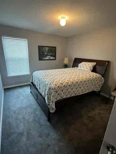 Looking for TWO roommates