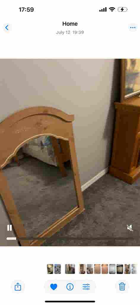 Looking for TWO roommates