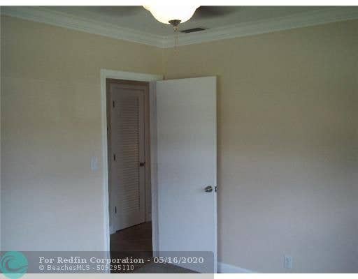 PRIVATE BEDROOM RENTAL