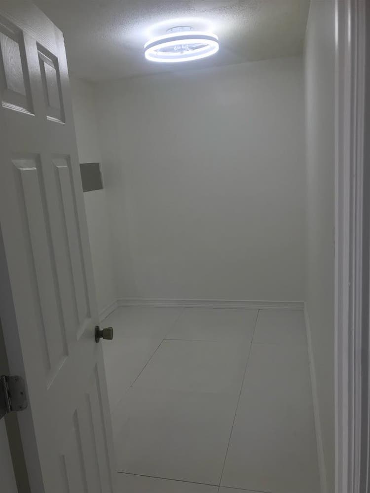 PRIVATE BEDROOM RENTAL