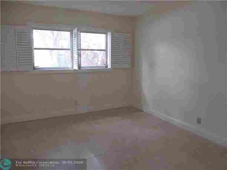 PRIVATE BEDROOM RENTAL