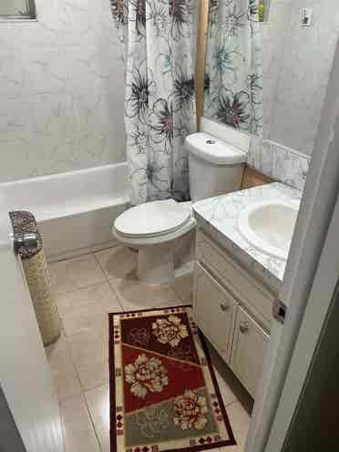 PRIVATE BEDROOM RENTAL