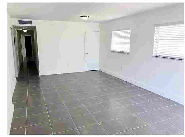 Bedroom for rent in north beach 📍