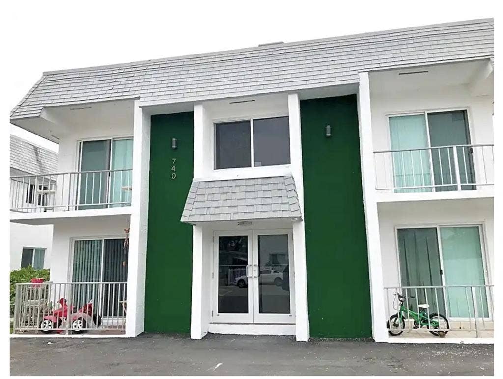 Bedroom for rent in north beach 📍