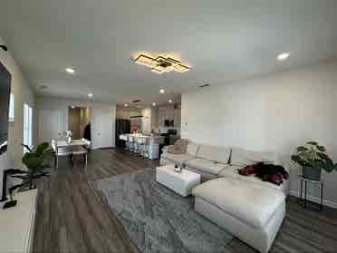 Room in Duluth/Lawrenceville 
