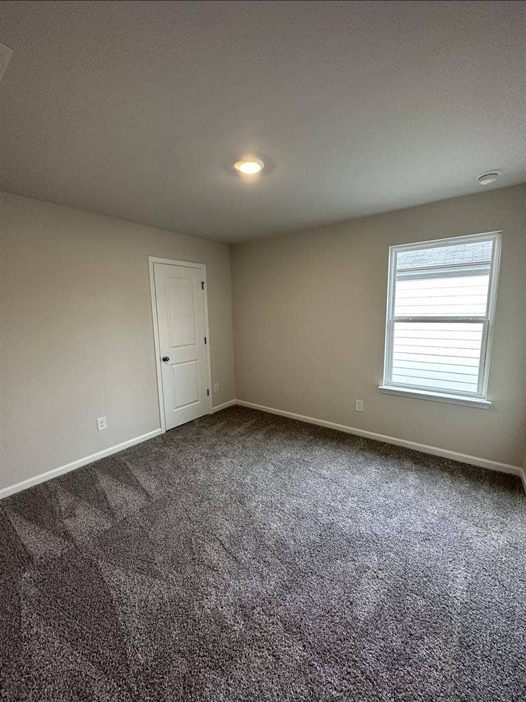 Room in Duluth/Lawrenceville