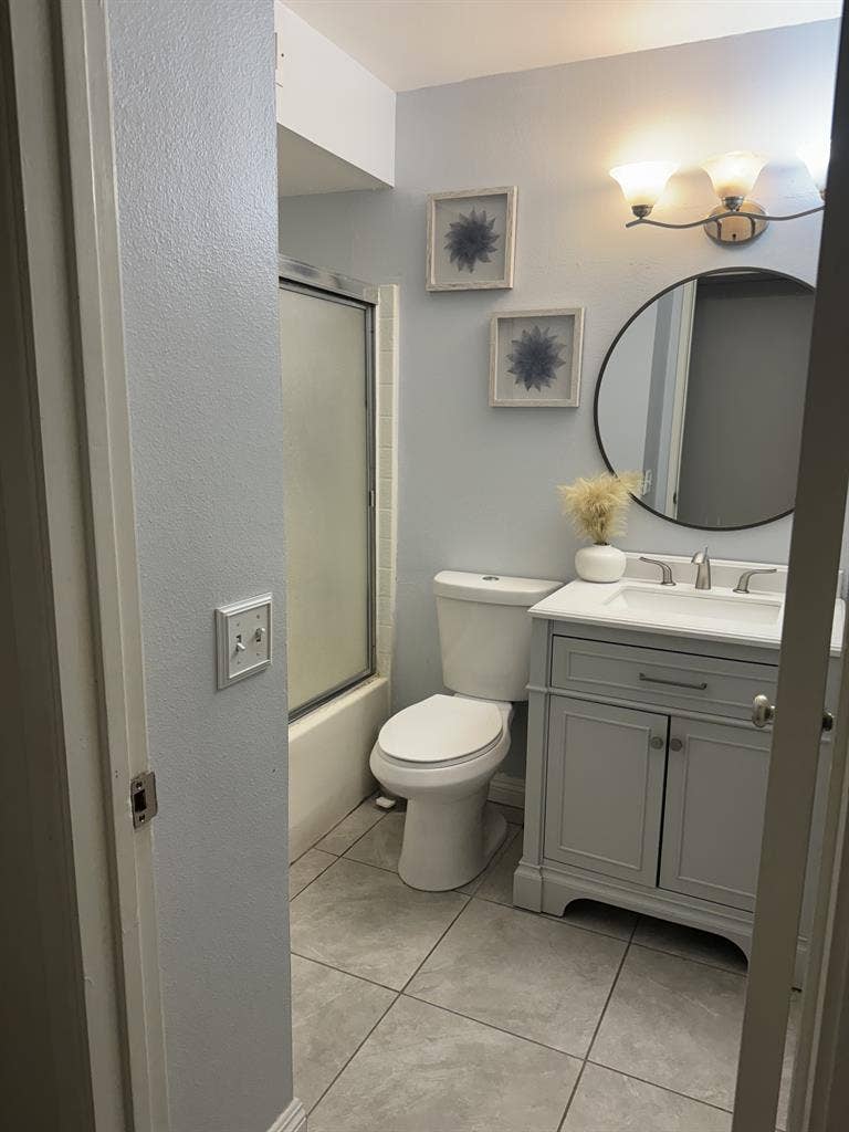 Furnished Room for Rent
