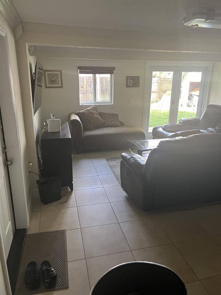 SUBLET AVAILABLE - PRIVATE BEDROOM