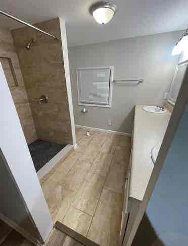 *
READY FOR IMMEDIATE MOVE-IN