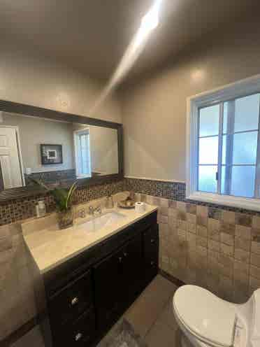 Room for Rent in Anaheim