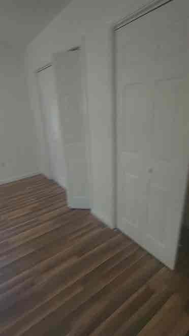Huge Room and Private Bathroom
