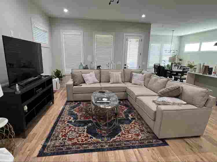 Looking for  roommates.