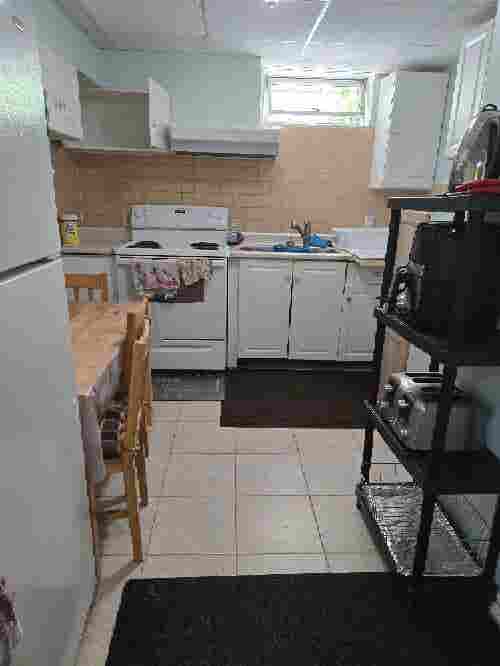 3 Furnished rooms for rent
