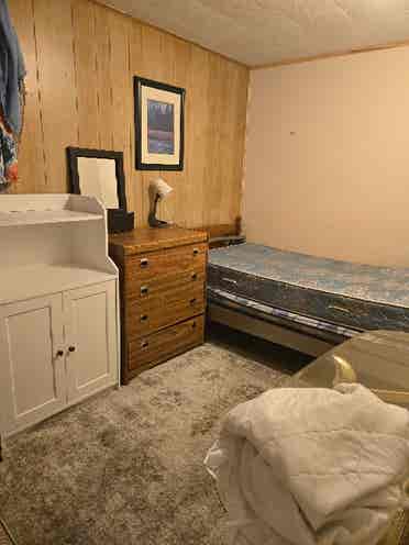 3 Furnished rooms for rent