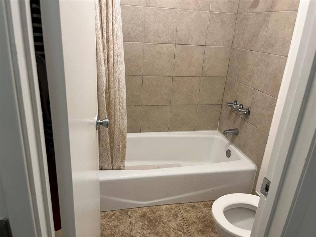fully furnished condo for rent