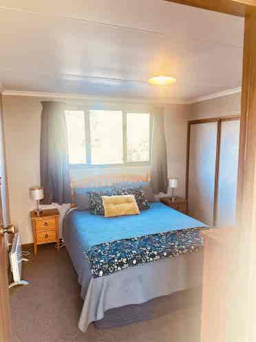 2 Double rooms in Large home