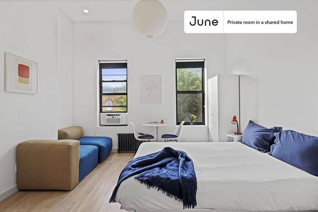 3 BR in New York City