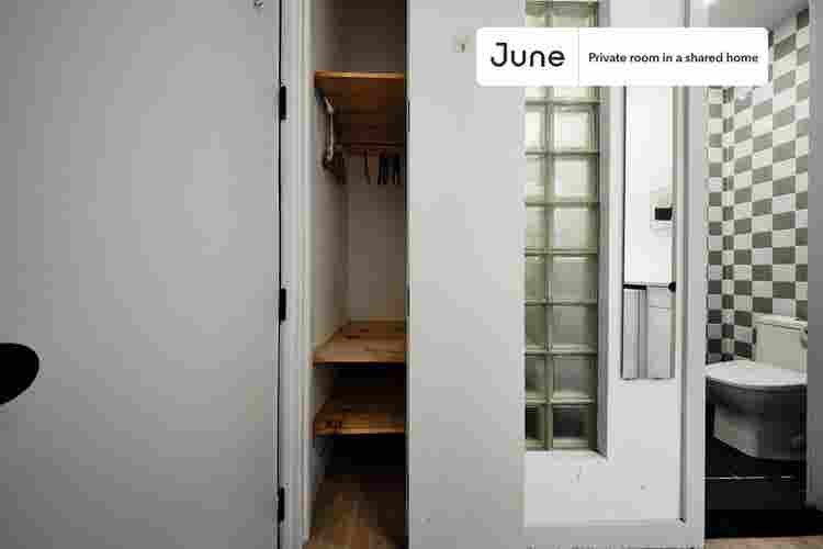 3 BR in New York City