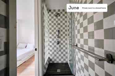 3 BR in New York City
