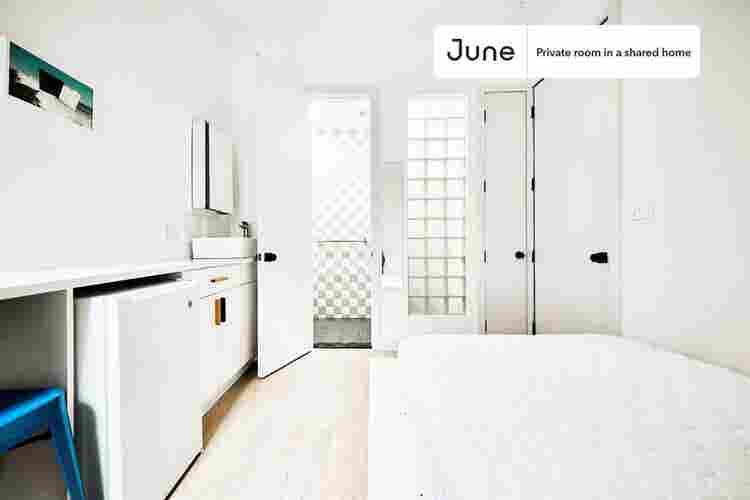 3 BR in New York City