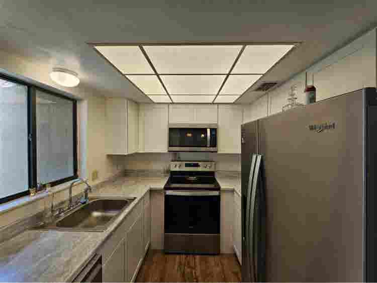 TWO ROOMS FOR RENT BY OWNER