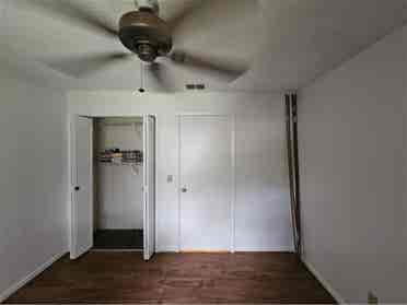 TWO ROOMS FOR RENT BY OWNER