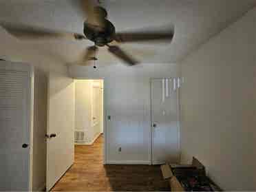 TWO ROOMS FOR RENT BY OWNER