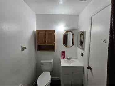 TWO ROOMS FOR RENT BY OWNER