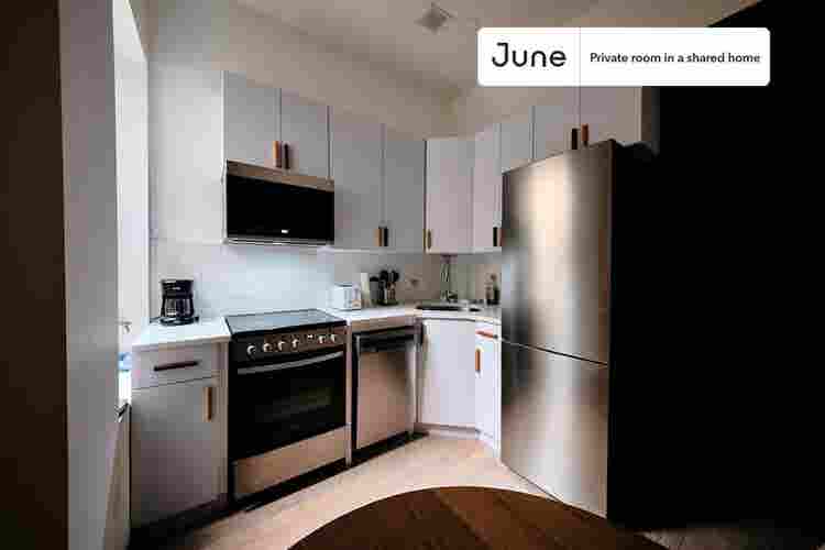 3 BR in New York City