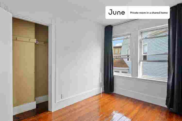 6 BR in Boston