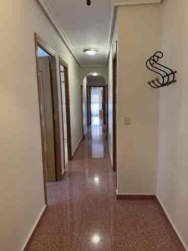 ALQUILER PISO POR HABITACIONESS