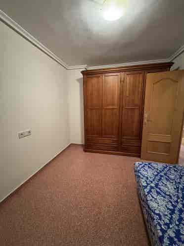 ALQUILER PISO POR HABITACIONESS