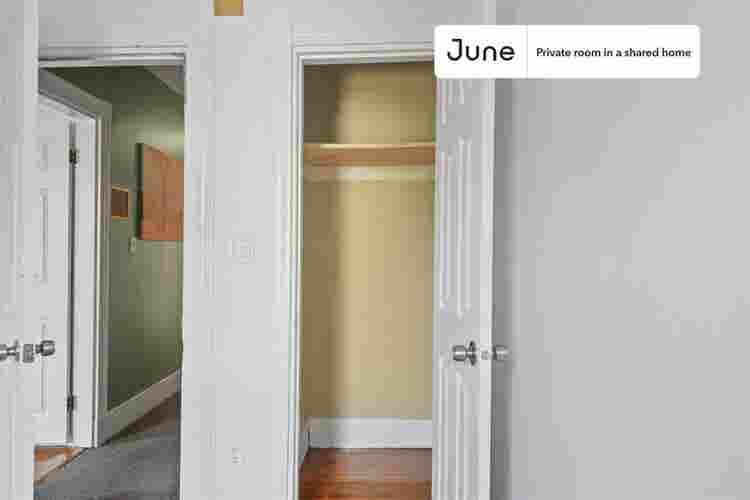 6 BR in Boston