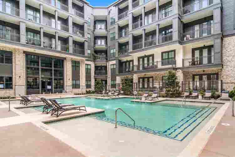 Atlanta/Sandy Springs 3rd Roomate