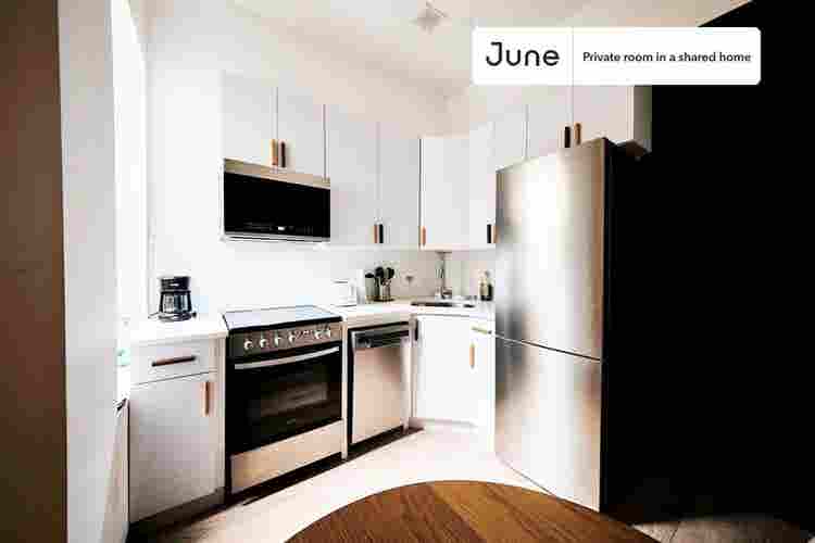 3 BR in New York City
