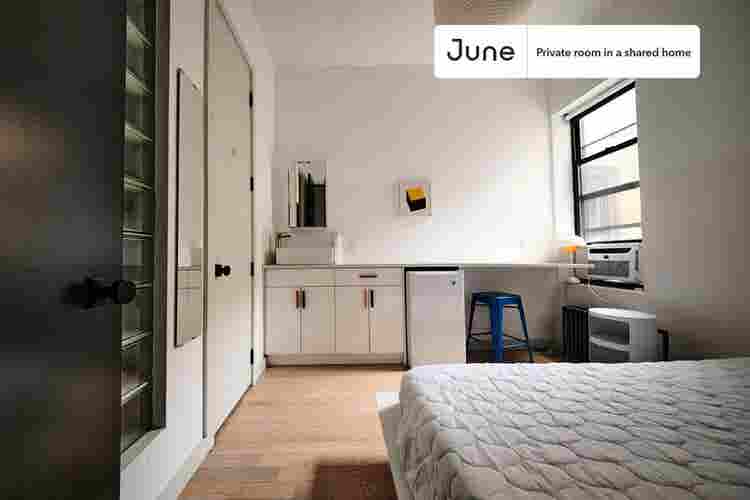 3 BR in New York City