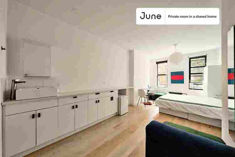 3 BR in New York City