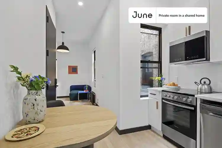 3 BR in New York City