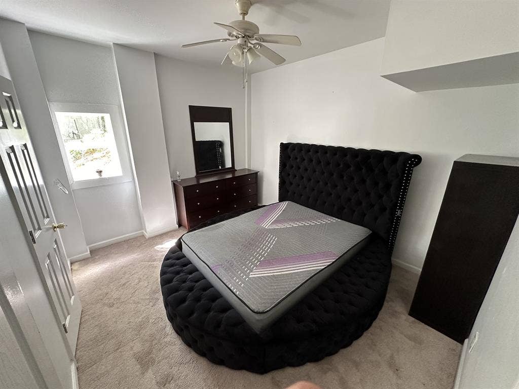 New Furnished Room in East Point!