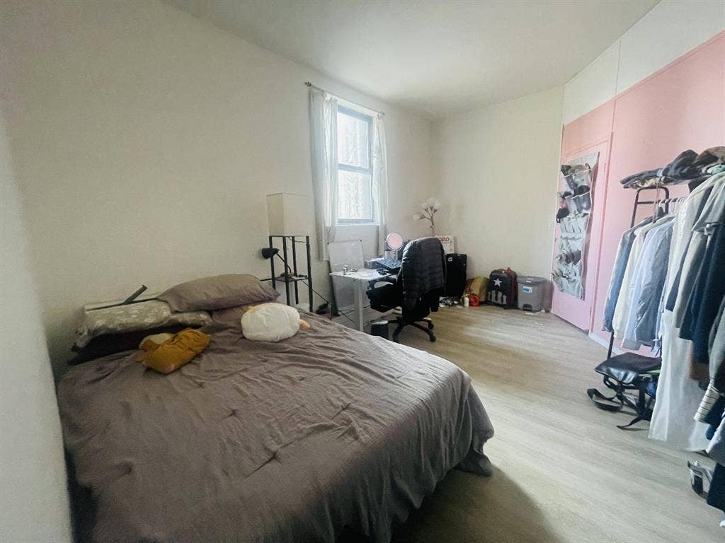 ✨Spacious Luxury Room in Midtown✨