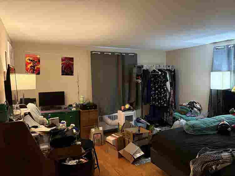 One bedroom in 2 bedroom apt