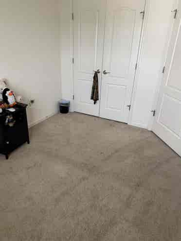 Room4Rent Clean, Quiet 3-Level TH